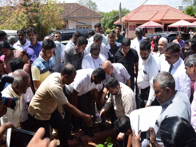 Inaugurated One Day Service at Vavuniya District Registrar Office _16.03.2019